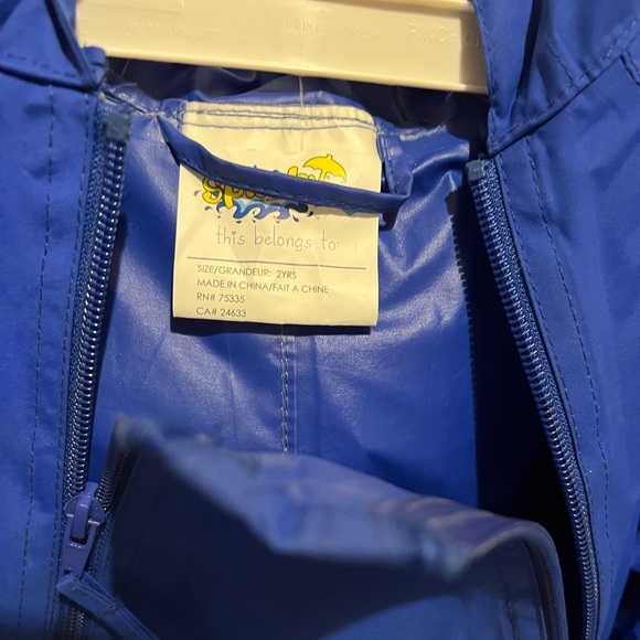 One piece splashy suit 2Y - Picture 3 of 3